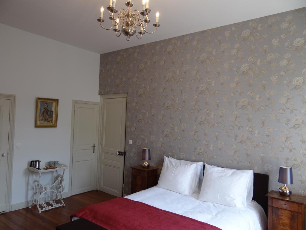 Bed & Breakfast L'Orangerie Carcassonne Room photo